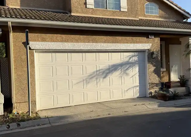 Property at 452 Scatterwood Ln, Simi Valley, CA, 93065, 3 beds, 3 baths, [object Object]