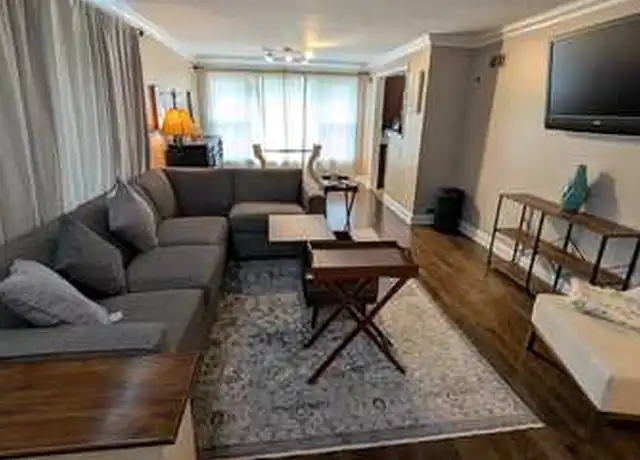 Property at 5151 Chase Ave, Skokie, IL, 60077, 3 beds, 1.5 baths, [object Object]