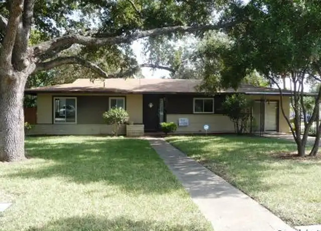 Property at 702 Byrnes Dr, San Antonio, TX, 78209, 3 beds, 2 baths, [object Object]