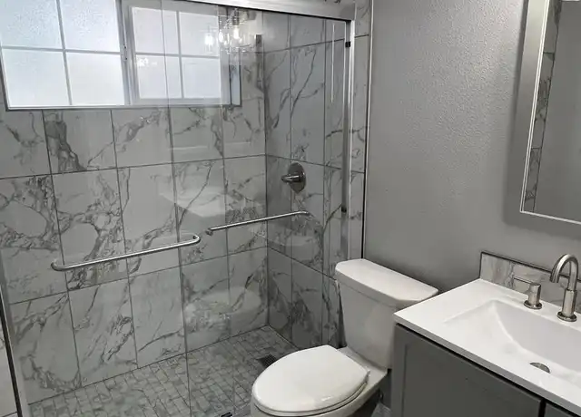 Property at 1156 N 198th St Unit G102, Seattle, WA, 98133, 1 bed, 1 bath, [object Object]