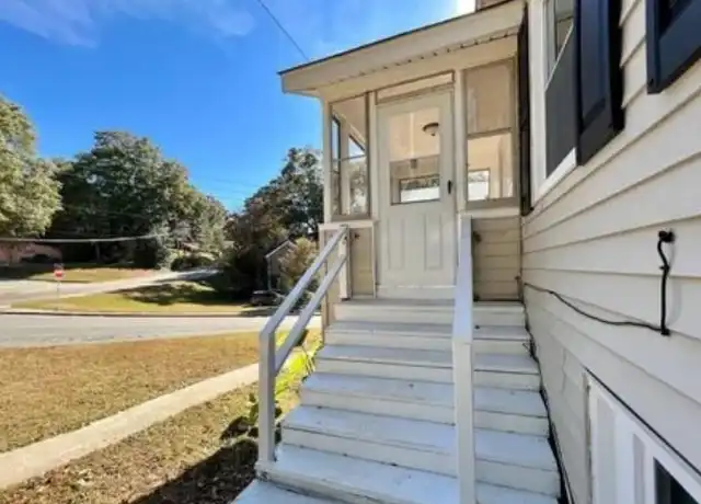 Property at 600 North Ave, Gainesville, GA, 30501, 2 beds, 1 bath, [object Object]