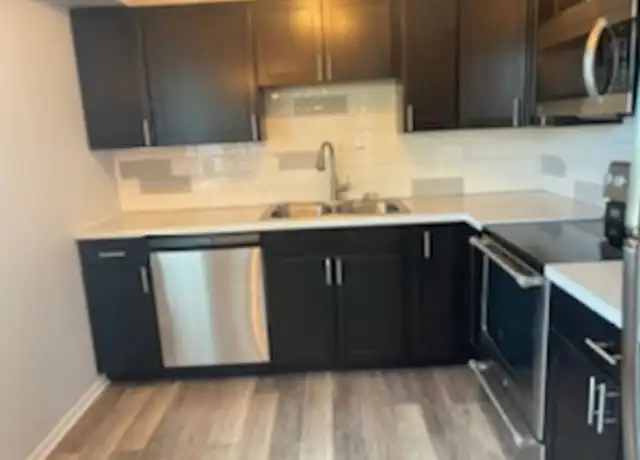 Property at 860 10th Ave SE Unit 1, Minneapolis, MN, 55414, 3 beds, 1 bath, [object Object]