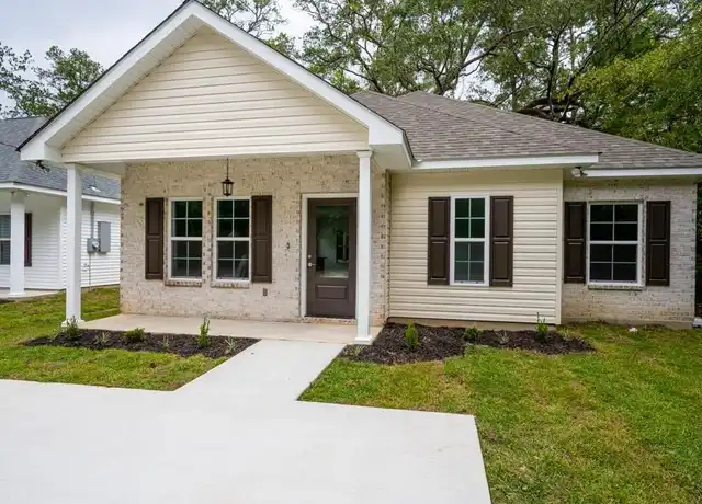 Property at 4430 Canal St, Slidell, LA, 70461, 3 beds, 2 baths, [object Object]
