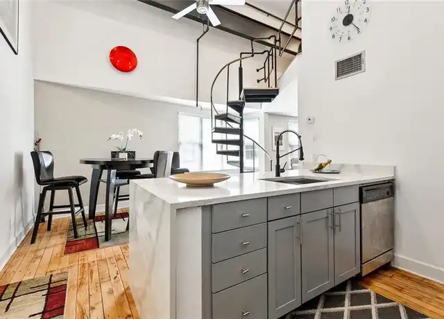 Property at 1111 S Peters St #406, New Orleans, LA, 70130, 1 bed, 2 baths, [object Object]