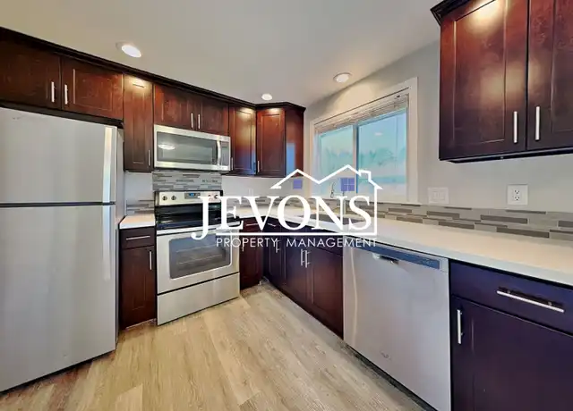 Property at 3902 S Tyler St Unit C, Tacoma, WA, 98409, 2 beds, 1 bath, [object Object]