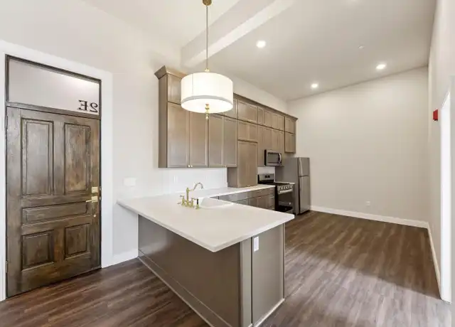 Property at 144 W Park St Unit 2E, Butte, MT, 59701, 2 beds, 1 bath, [object Object]