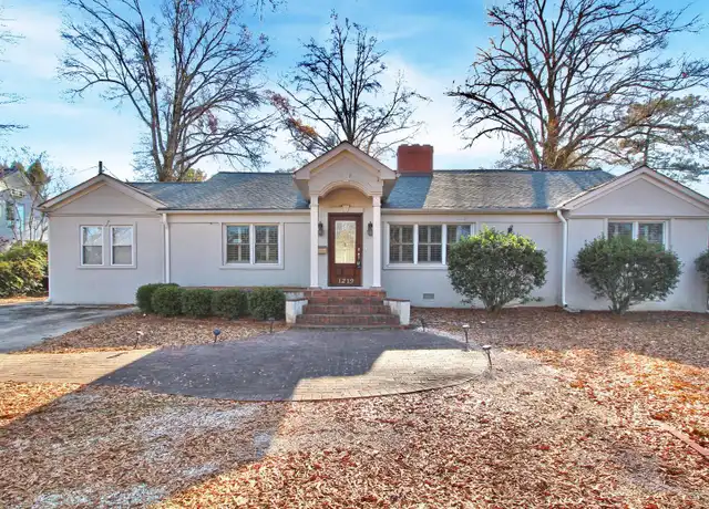 Property at 1219 S Wendover Rd, Charlotte, NC, 28211, 3 beds, 2.5 baths, [object Object]