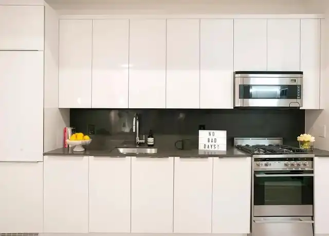 Property at 180 Water St Unit 1307, New York, NY, 10038, 3 beds, 2 baths, [object Object]