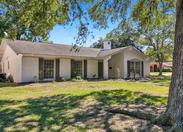 Property at 930 Hibiscus Cir, Beaumont, TX, 77706, 4 beds, 2.5 baths, [object Object]