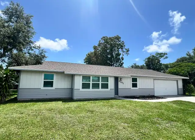 Property at 2301 SE Lennard Rd, Port Saint Lucie, FL, 34952, 3 beds, 2 baths, [object Object]