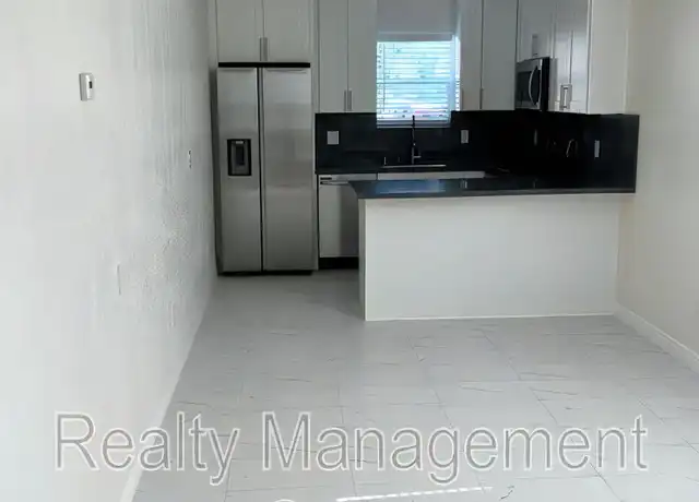 Property at 3897 Z St, San Diego, CA, 92113, 2 beds, 1 bath, [object Object]
