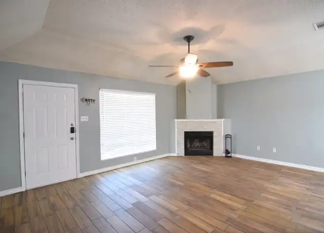 Property at 2210 Cooke Dr, Killeen, TX, 76543, 2 beds, 1 bath, [object Object]
