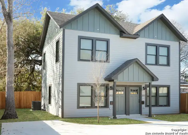 Property at 311 Ferguson Ave #201, San Antonio, TX, 78203, 2 beds, 1.5 baths, [object Object]