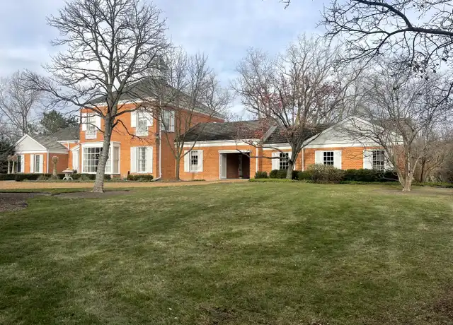 Property at 31 Bridlewood Rd, Northbrook, IL, 60062, 5 beds, 2.5 baths, [object Object]