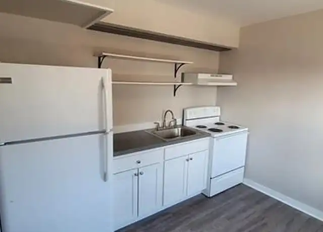 Property at 432 Leonard St NW Unit 3, Grand Rapids, MI, 49504, 1 bed, 1 bath, [object Object]