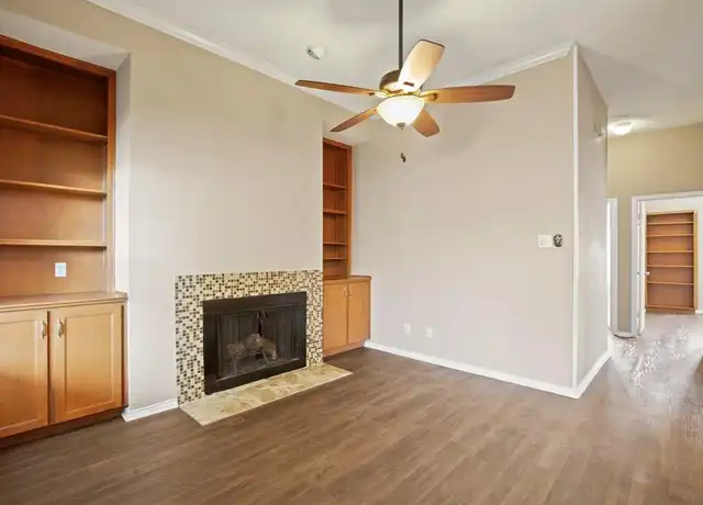 Property at 2802 Nueces St #203, Austin, TX, 78705, 2 beds, 1 bath, [object Object]