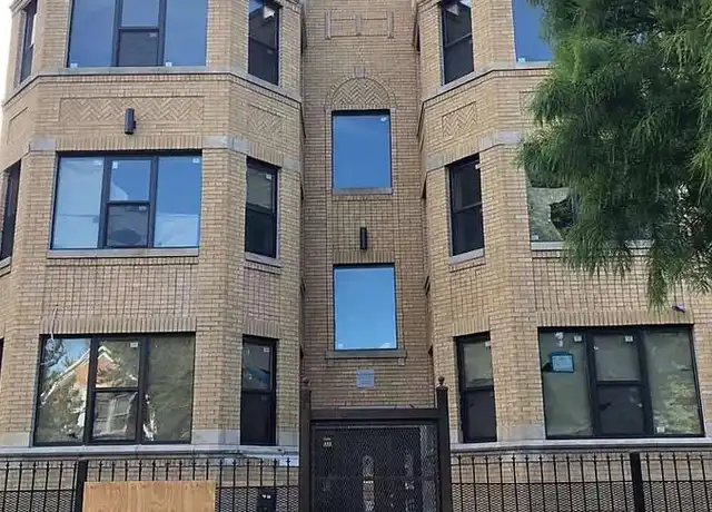 Property at 6212 S Campbell Ave Unit 1W, Chicago, IL, 60629, 3 beds, 2 baths, [object Object]