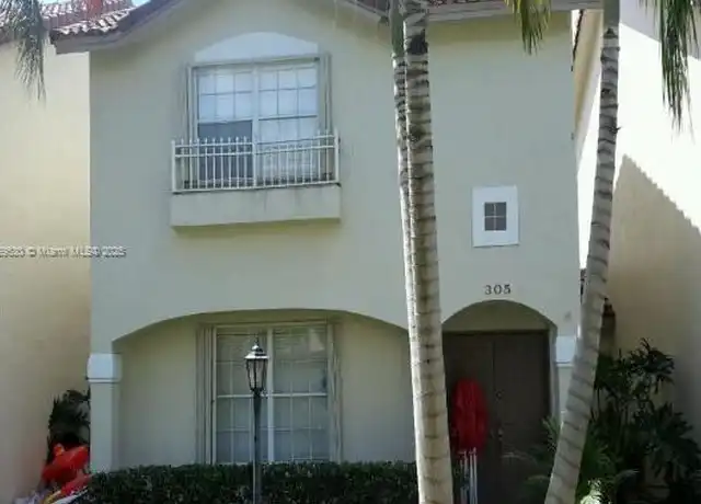 Property at 305 NW 109th Ave Unit 305, Pembroke Pines, FL, 33026, 3 beds, 2.5 baths, [object Object]