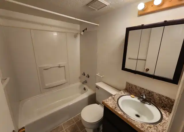 Property at 760 K St Apt 1, Idaho Falls, ID, 83402, 1 bed, 1 bath, [object Object]