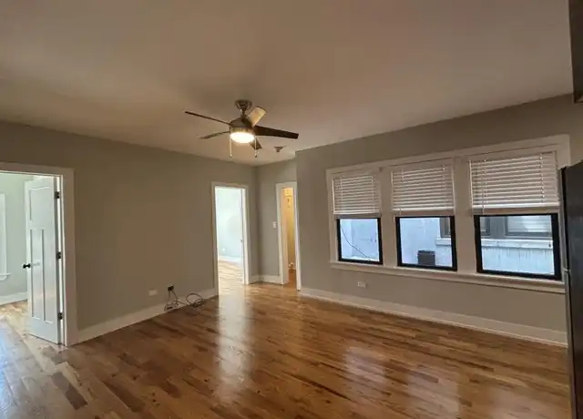 Property at 545 Chestnut St, Winnetka, IL, 60093, 2 beds, 1 bath, [object Object]