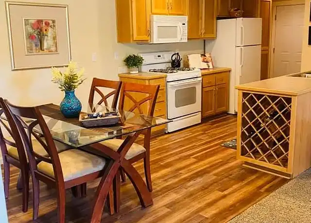 Property at Seasons on 4th Avenue - 8180 W 4th Ave, Kennewick, WA, 99336, 1-3 bed, 1-2 bath, [object Object]