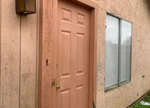 Property at 121 Universe Ave Unit B, Bakersfield, CA, 93308, 2 beds, 1 bath, [object Object]