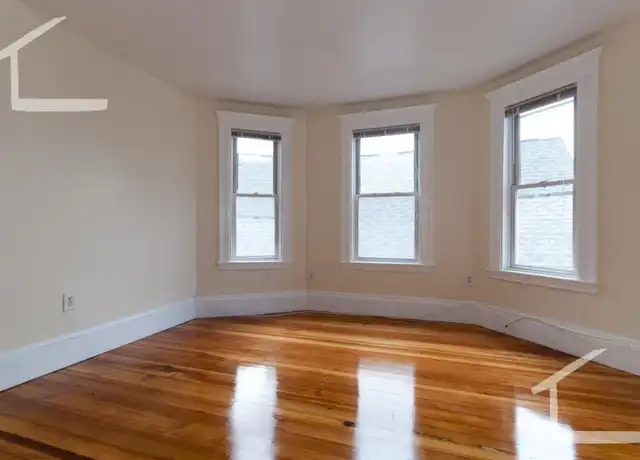 Property at 36 Brackett St, Brighton, MA, 02135, 4 beds, 2 baths, [object Object]