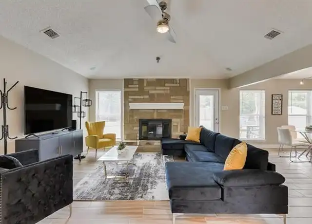 Property at 6620 Gold Dust Trl, Dallas, TX, 75252, 4 beds, 2 baths, [object Object]