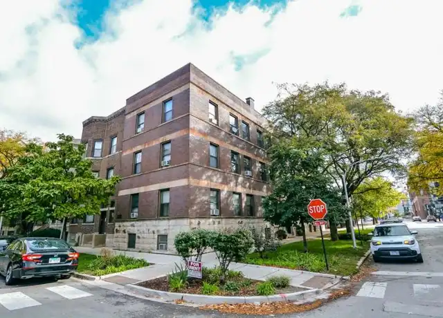 Property at 1146 W Waveland Ave, Chicago, IL, 60613, 2 beds, 1 bath, [object Object]