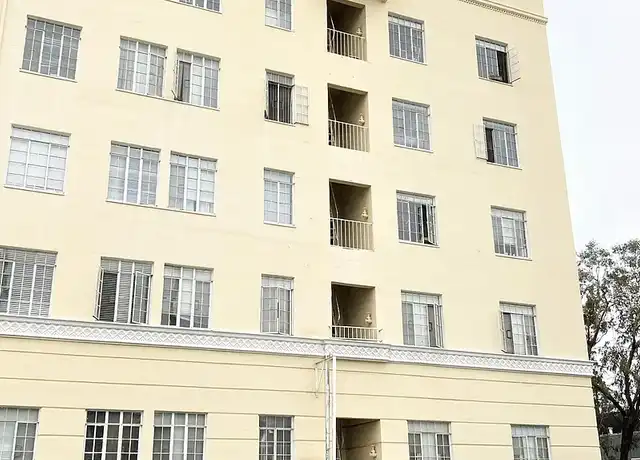 Property at Chateau Nob Hill Towers - 2430 Ocean View Ave, Los Angeles, CA, 90057, 0 beds, 1 bath, [object Object]