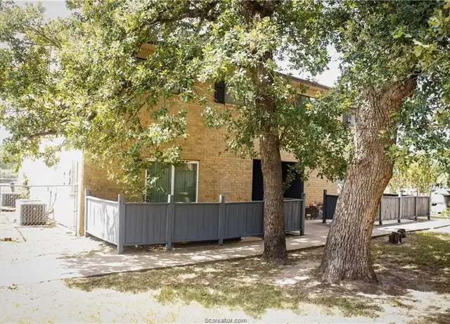 Property at 2400 Blanco Dr Unit B, College Station, TX, 77845, 2 beds, 1 bath, [object Object]