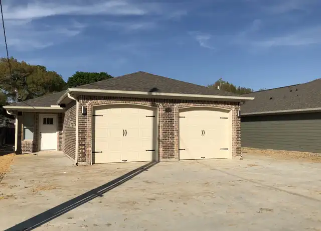 Property at 1423 S 15th St Unit A, Nederland, TX, 77627, 3 beds, 2 baths, [object Object]