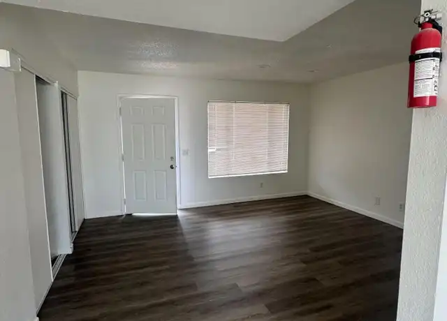 Property at 156 N May Unit 202, Mesa, AZ, 85201, 2 beds, 1 bath, [object Object]