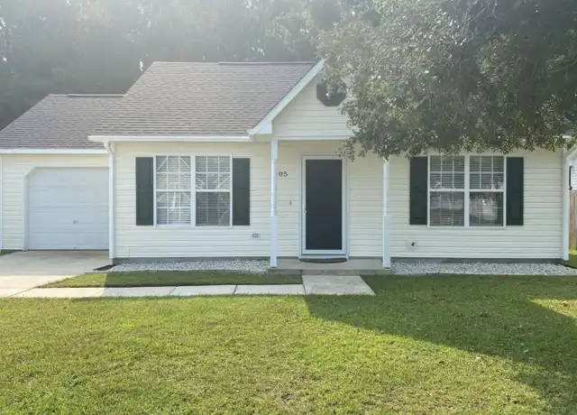 Property at 105 Providence Dr, Jacksonville, NC, 28546, 3 beds, 2 baths, [object Object]