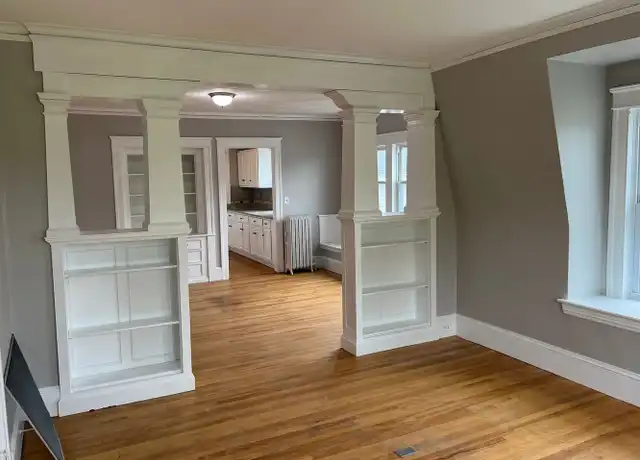 Property at 6 Oliver St Unit 3, Worcester, MA, 01603, 3 beds, 1 bath, [object Object]