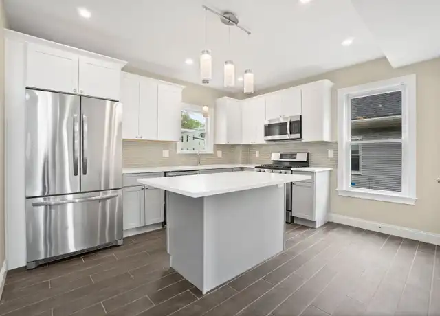 Property at 581 Washington St, Brighton, MA, 02135, 3 beds, 2 baths, [object Object]