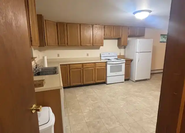 Property at 61 Water St, Meredith, NH, 03253, 1 bed, 1 bath, [object Object]
