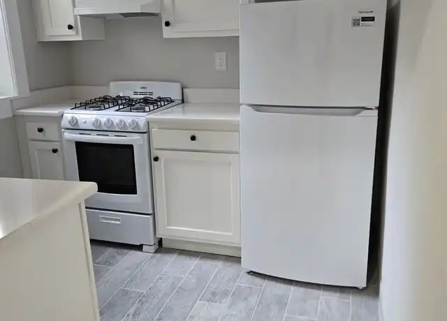 Property at 1190 Commonwealth Ave, Boston, MA, 02134, 2 beds, 1 bath, [object Object]