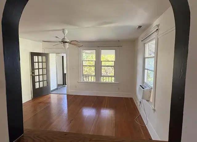 Property at 823 NE Mason St, Portland, OR, 97211, 2 beds, 1 bath, [object Object]
