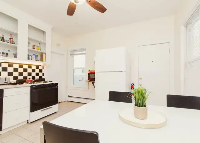 Property at 31 Plymouth St Unit 3 D, Cambridge, MA, 02141, 1 bed, 1 bath, [object Object]
