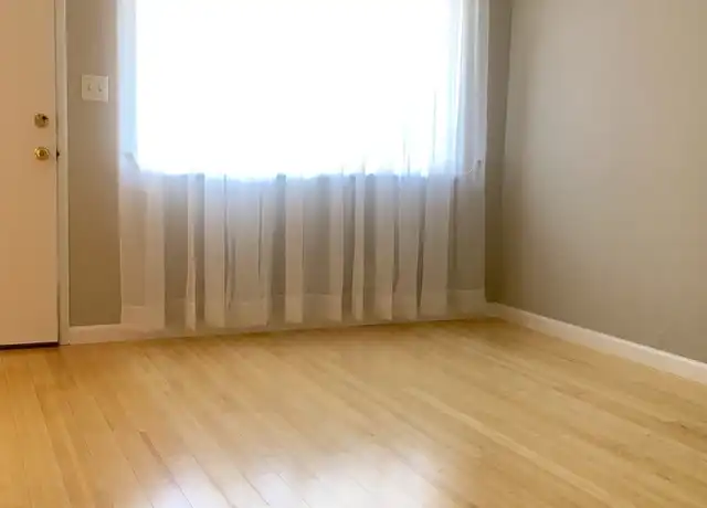 Property at 3455 Alameda de las Pulgas Unit 3485-03, Menlo Park, CA, 94025, 1 bed, 1 bath, [object Object]