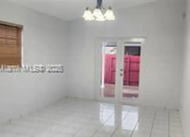 Property at 2574 W 71st Pl, Hialeah, FL, 33016, 3 beds, 2 baths, [object Object]