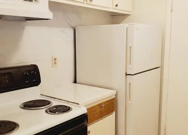 Property at 12511 Ashford Meadow Dr Unit A, Houston, TX, 77082, 2 beds, 2 baths, [object Object]