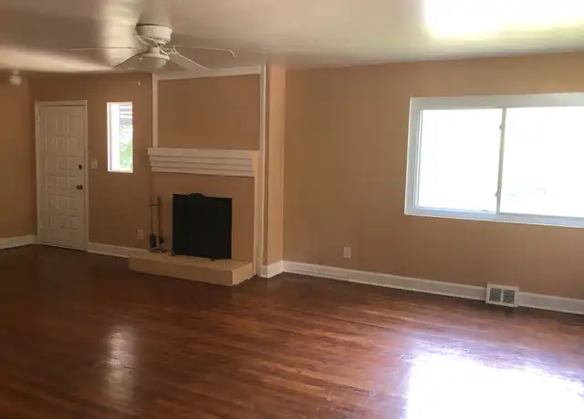 Property at 312 Sunset Dr, Chapel Hill, NC, 27516, 3 beds, 1.5 baths, [object Object]
