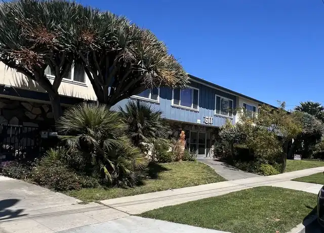 Property at 611 E Kelso St #25, Inglewood, CA, 90301, 3 beds, 2 baths, [object Object]