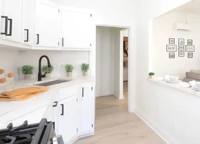 Property at 840 Park Ave Unit 3A, Baltimore, MD, 21201, 0 beds, 1 bath, [object Object]