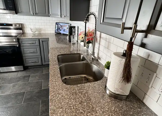 Property at 443 Burton Ave Unit 4, Montgomery, AL, 36104, 1 bed, 3 baths, [object Object]