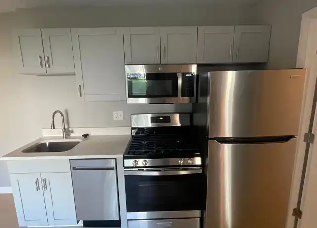 Property at 1953 19th Pl SE Unit 102, Washington, DC, 20020, 3 beds, 1 bath, [object Object]
