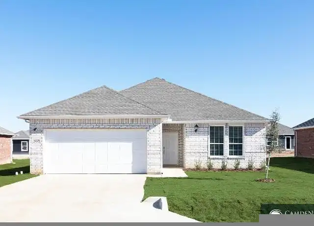 Property at 18755 County Road 4001, Mabank, TX, 75147, 4 beds, 2 baths, [object Object]