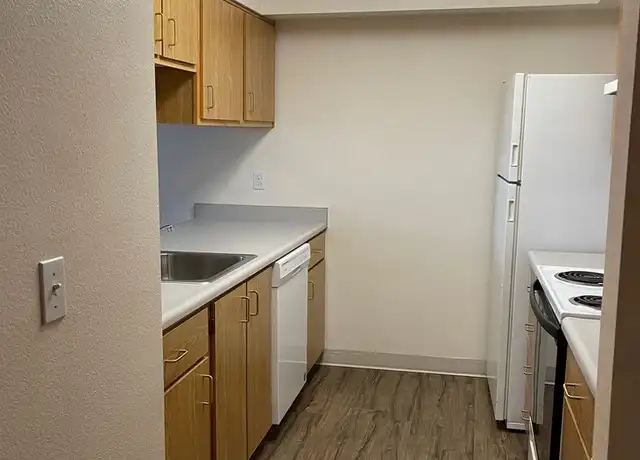 Property at 29940 SW Brown Rd Unit 307, Wilsonville, OR, 97070, 1 bed, 1 bath, [object Object]